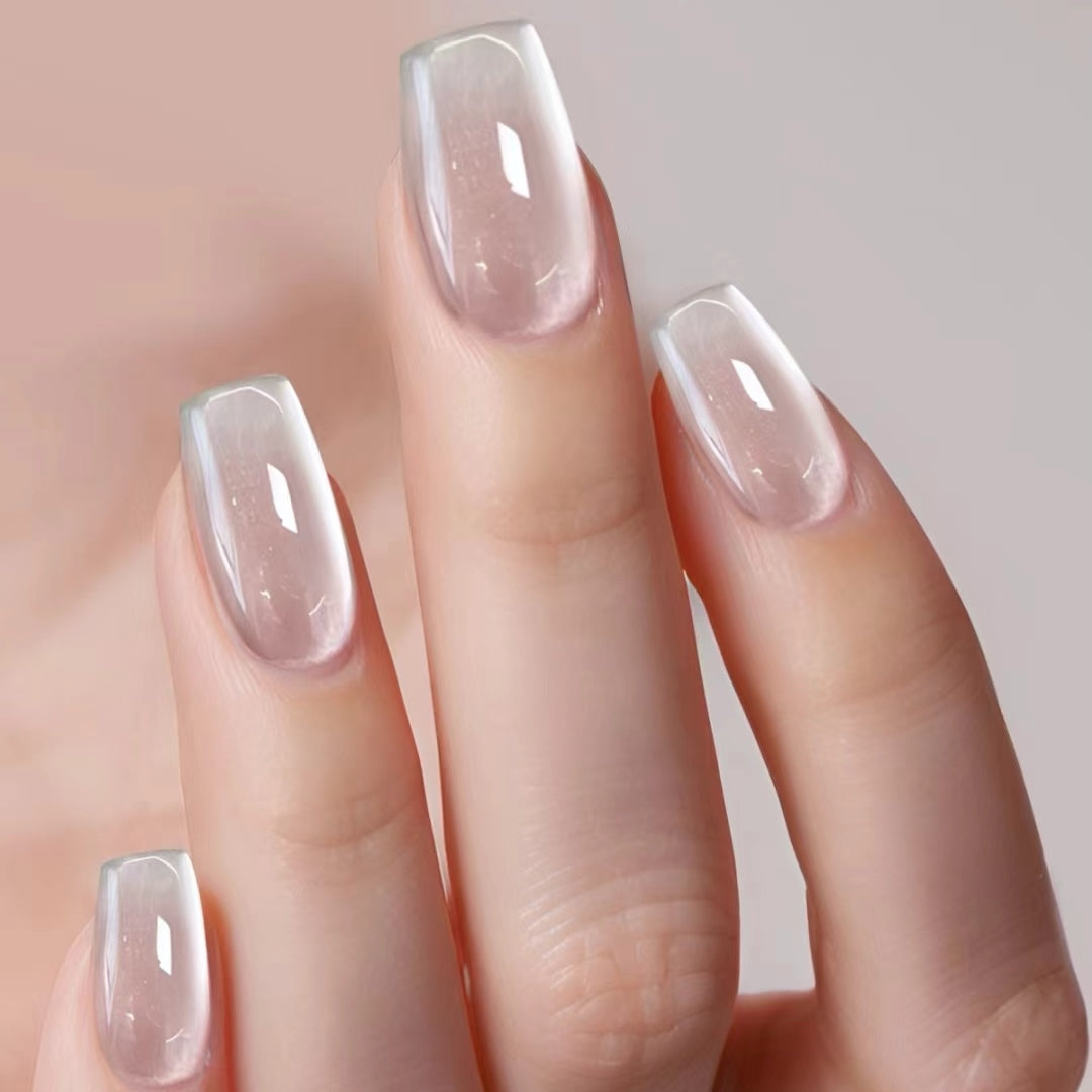 White shimmer cat eyes