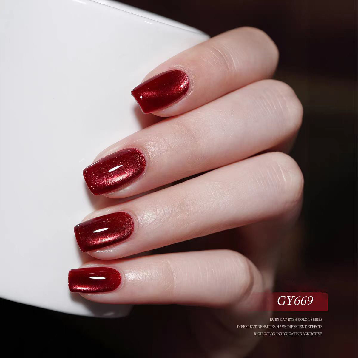 Ruby Cat Eye Nail Gel